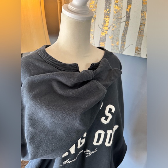 AMERICAN TAKE BLACK OVERSIZED SWEATSHIRT SIZE XL - Picture 2 of 4